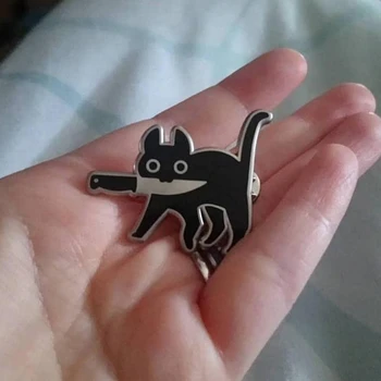 מצחיק חתול שחור סיכת סגסוגת סיכות מצוירות שומן ברווז עם סכין תגים תרמיל כובע חולצה הסיכה תכשיטים מתנות לחברים.