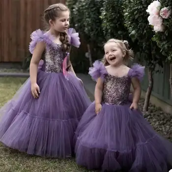 פרח בנות שמלות קפלים מחוץ כתף חתונות עם קשת פאייטים זמן טול הנסיכה מסיבת יום הולדת שמלות קודש