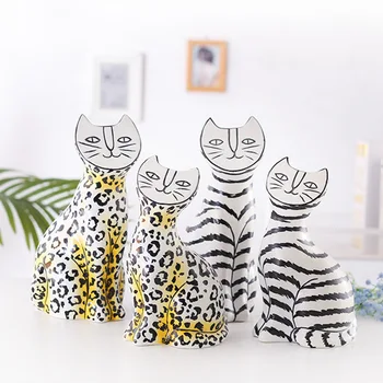 קרמיקה סמיילי חתול קישוטים מודרניים נורדי הביתה שחור לבן קרמיקה חתול מזל קישוטים לחדר קישוטי פיסול בעלי חיים